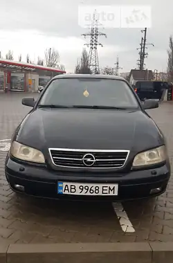 Opel Omega 2000