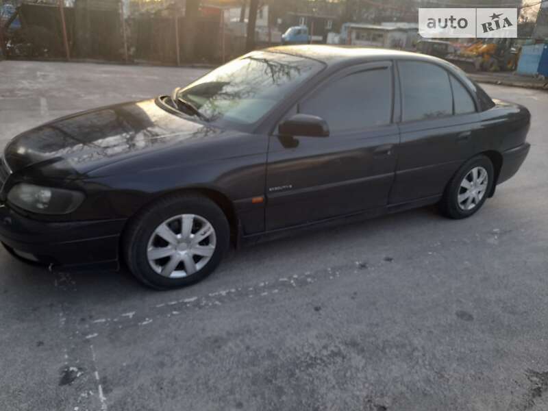 Седан Opel Omega 2000 в Житомирі