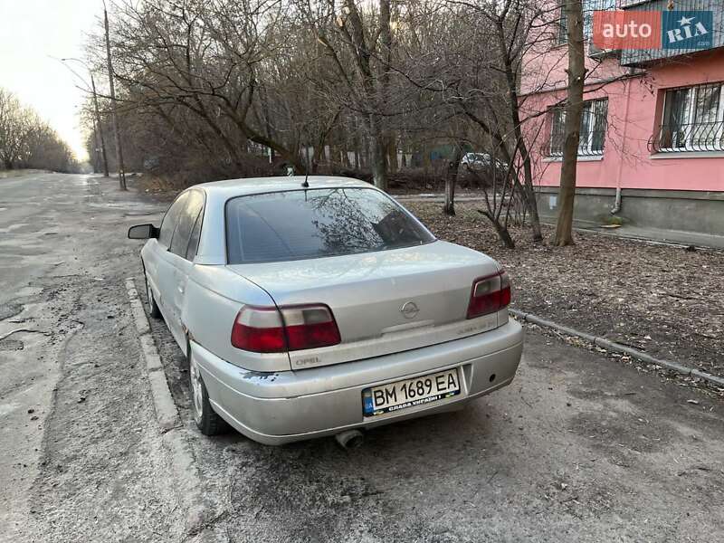 Седан Opel Omega 2001 в Киеве фото 2 Седан Opel Omega 2001 в Киеве
