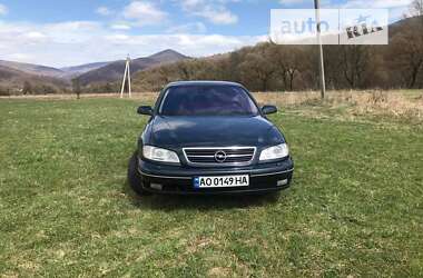 Седан Opel Omega 1995 в Ужгороді