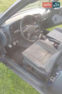 Седан Opel Omega 1989 в 