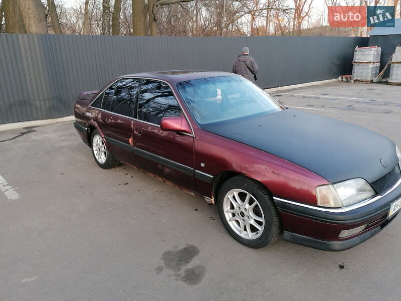Седан Opel Omega 1992 в Броварах