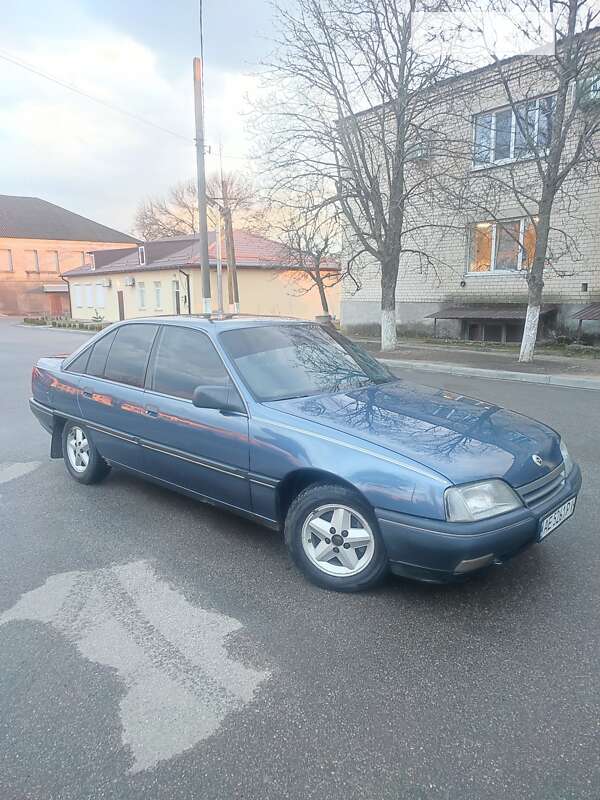 Седан Opel Omega 1988 в Васильковке