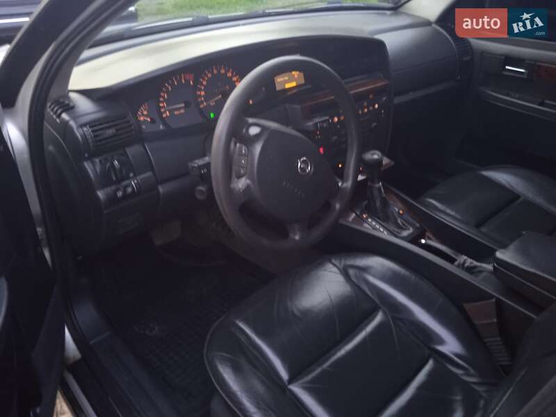 Opel Omega 2001