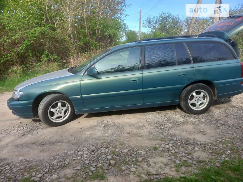 Универсал Opel Omega 2000 в Ужгороде