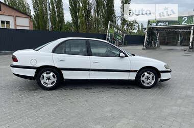 Седан Opel Omega 1995 в Кропивницком