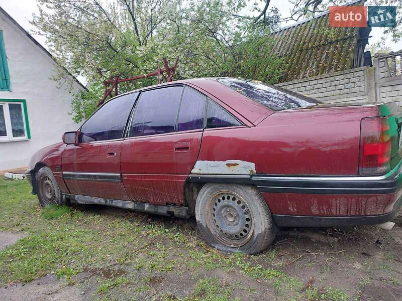 Седан Opel Omega 1991 в Брусилове