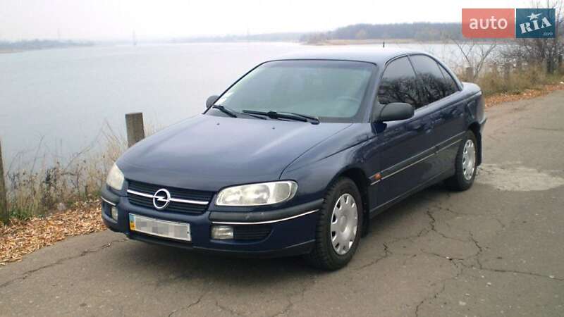 Седан Opel Omega 1995 в Полтаві