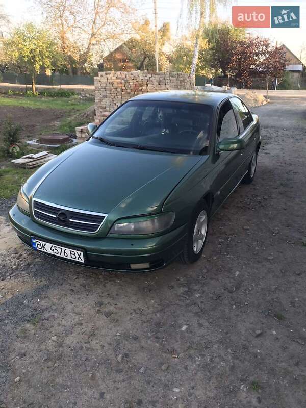 Opel Omega 2001