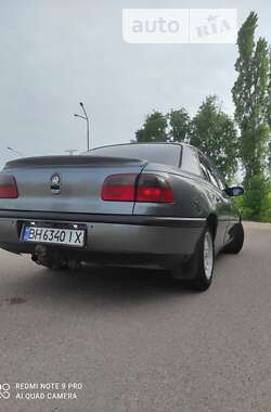 Седан Opel Omega 1994 в Южноукраинске