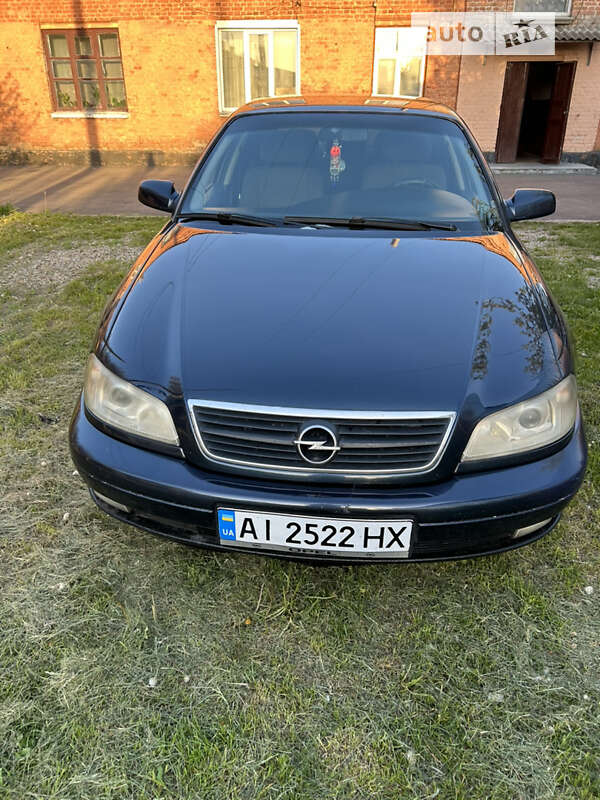 Седан Opel Omega 2002 в Мироновке