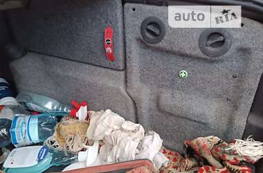 Седан Opel Omega 2002 в 