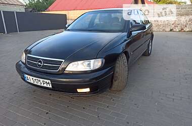 Седан Opel Omega 2001 в Малине
