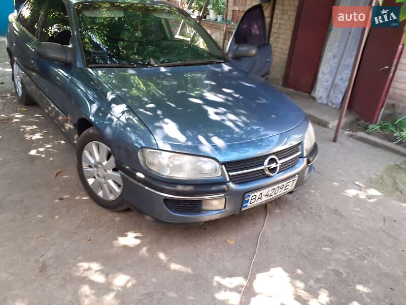 Седан Opel Omega 1998 в Кропивницком