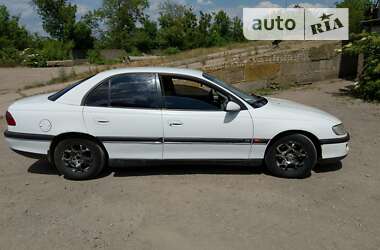 Седан Opel Omega 1994 в Костянтинівці