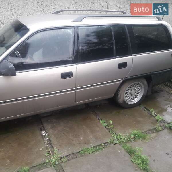Opel Omega 1987