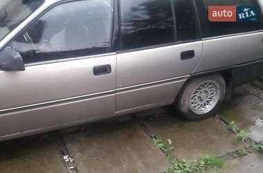 Універсал Opel Omega 1987 в 