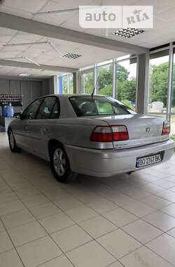 Седан Opel Omega 1997 в Чорткове