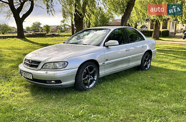 Седан Opel Omega 2002 в Рівному