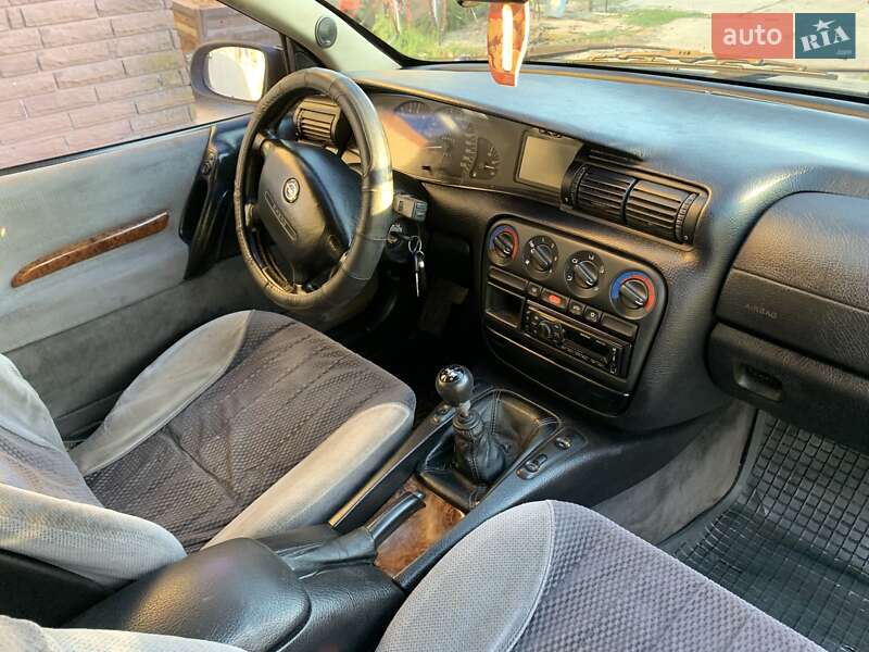 Универсал Opel Omega 1996 в Обухове