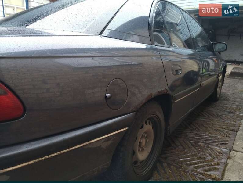 Седан Opel Omega 1998 в Носовке фото 4 Седан Opel Omega 1998 в Носовке
