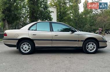 Седан Opel Omega 1998 в Одессе