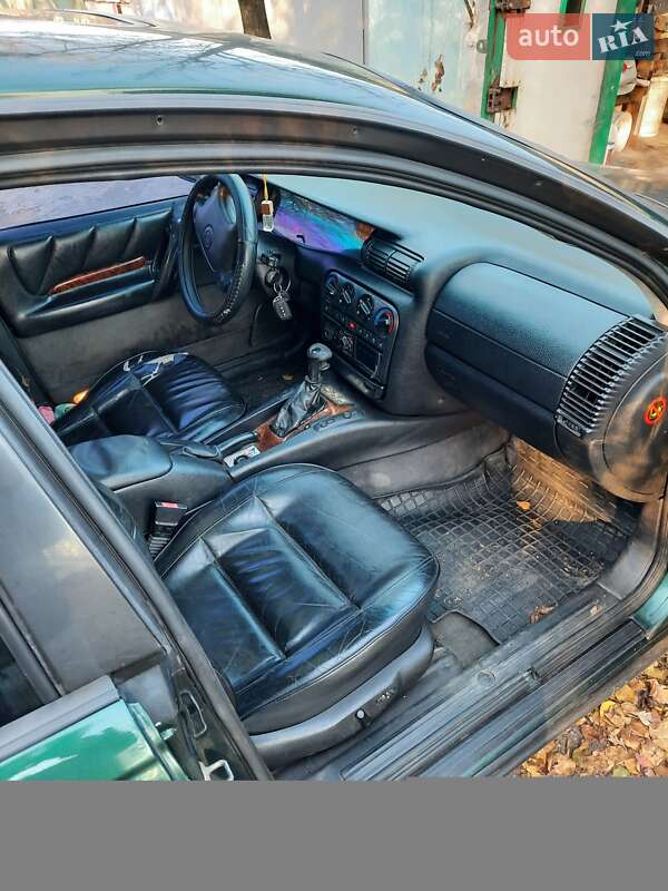 Универсал Opel Omega 1995 в Дрогобыче