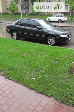 Седан Opel Omega 1996 в Могилев-Подольске