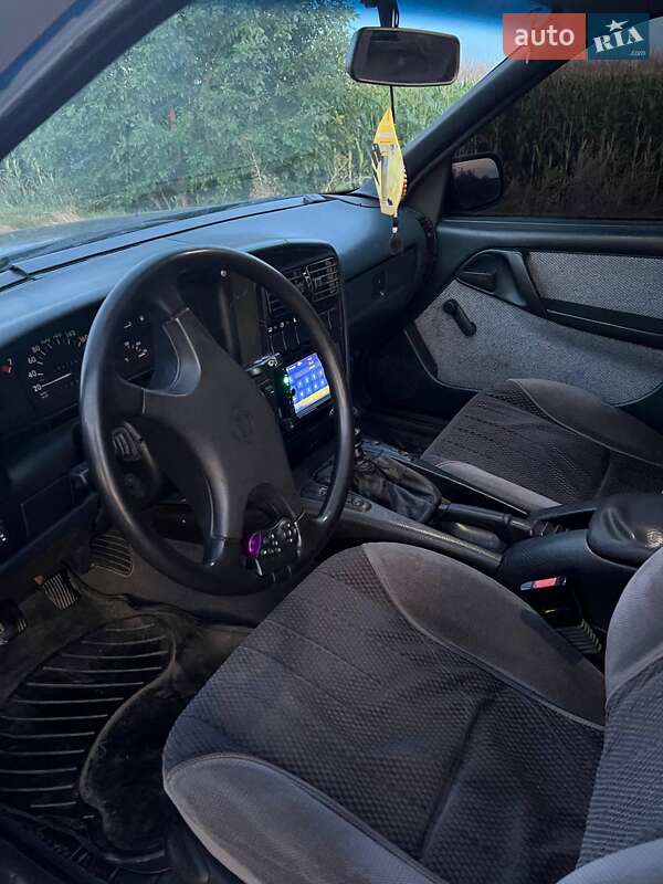 Седан Opel Omega 1989 в Гадяче фото 7 Седан Opel Omega 1989 в Гадяче