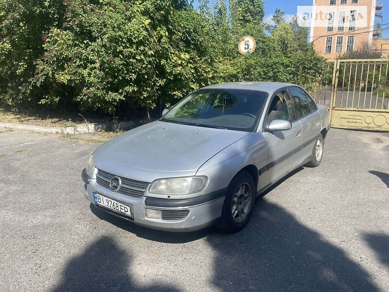 Седан Opel Omega 1999 в Киеве