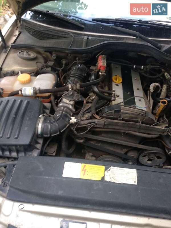 Универсал Opel Omega 1996 в Одессе