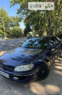 Седан Opel Omega 1996 в Сумах