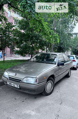 Седан Opel Omega 1988 в Львові
