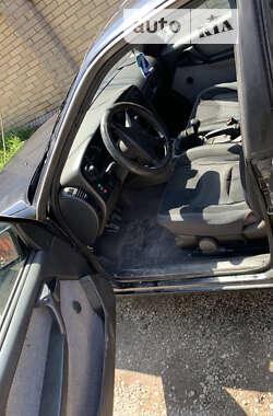 Седан Opel Omega 1988 в  фото 5 Седан Opel Omega 1988 в