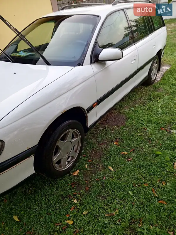Opel Omega