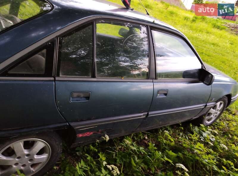 Седан Opel Omega 1988 в Заліщиках