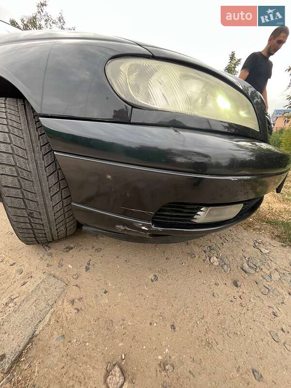 Седан Opel Omega 2002 в Сумах