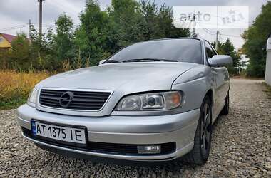 Седан Opel Omega 2002 в Снятині