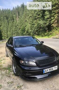 Седан Opel Omega 2000 в Софіївській Борщагівці