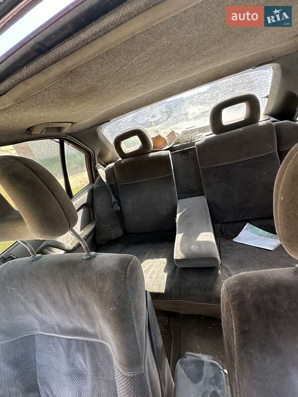 Седан Opel Omega 1989 в Шостке фото 3 Седан Opel Omega 1989 в Шостке