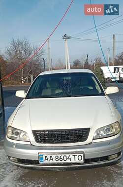Седан Opel Omega 2001 в 