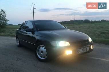 Седан Opel Omega 1998 в Львові