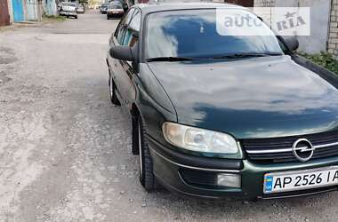 Седан Opel Omega 1997 в Запоріжжі