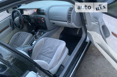 Седан Opel Omega 1995 в Млинове