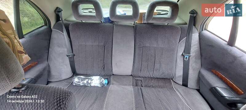 Седан Opel Omega 1997 в Днепре