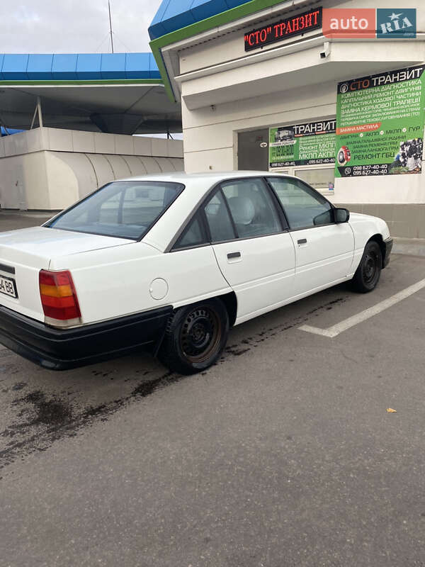 Седан Opel Omega 1990 в Кременчуге фото 6 Седан Opel Omega 1990 в Кременчуге