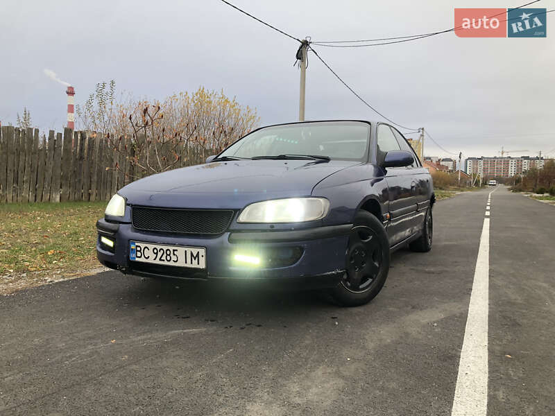 Седан Opel Omega 1995 в Житомире