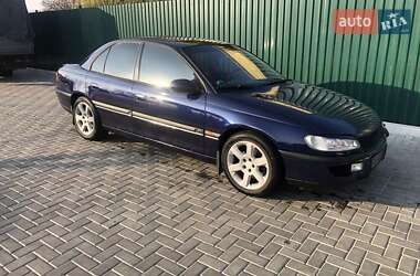 Седан Opel Omega 1998 в Днепре