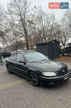 Седан Opel Omega 2002 в Ровно