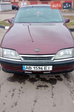 Седан Opel Omega 1991 в Виннице